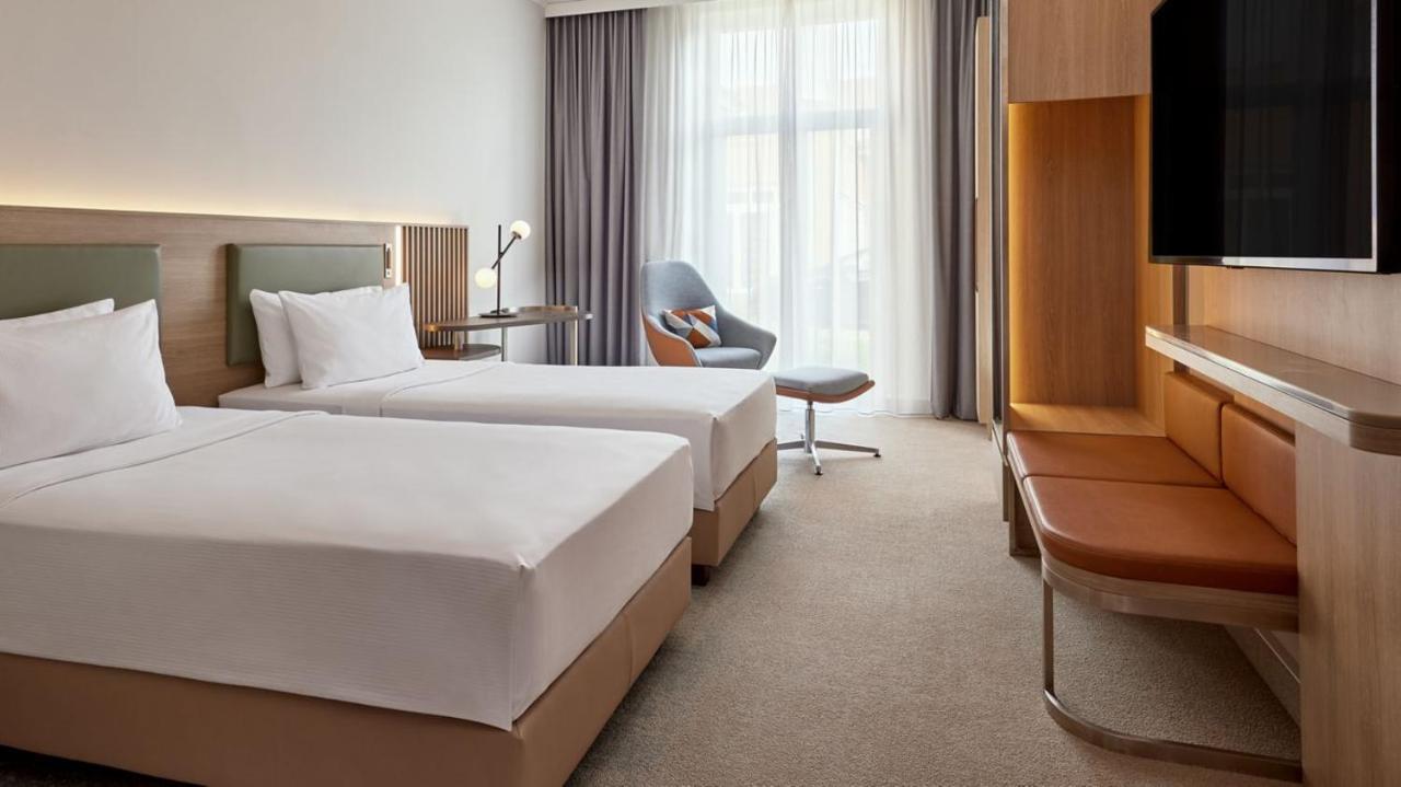 Courtyard By Marriott Schwerin Hotel Schwerin  Buitenkant foto